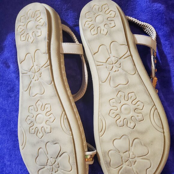 Women's beaded sandals (size 10) - Picture 3 of 3